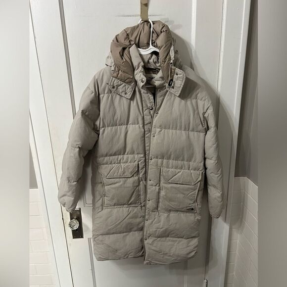 The North Face Gray Parka Jacket - Picture 1 of 7